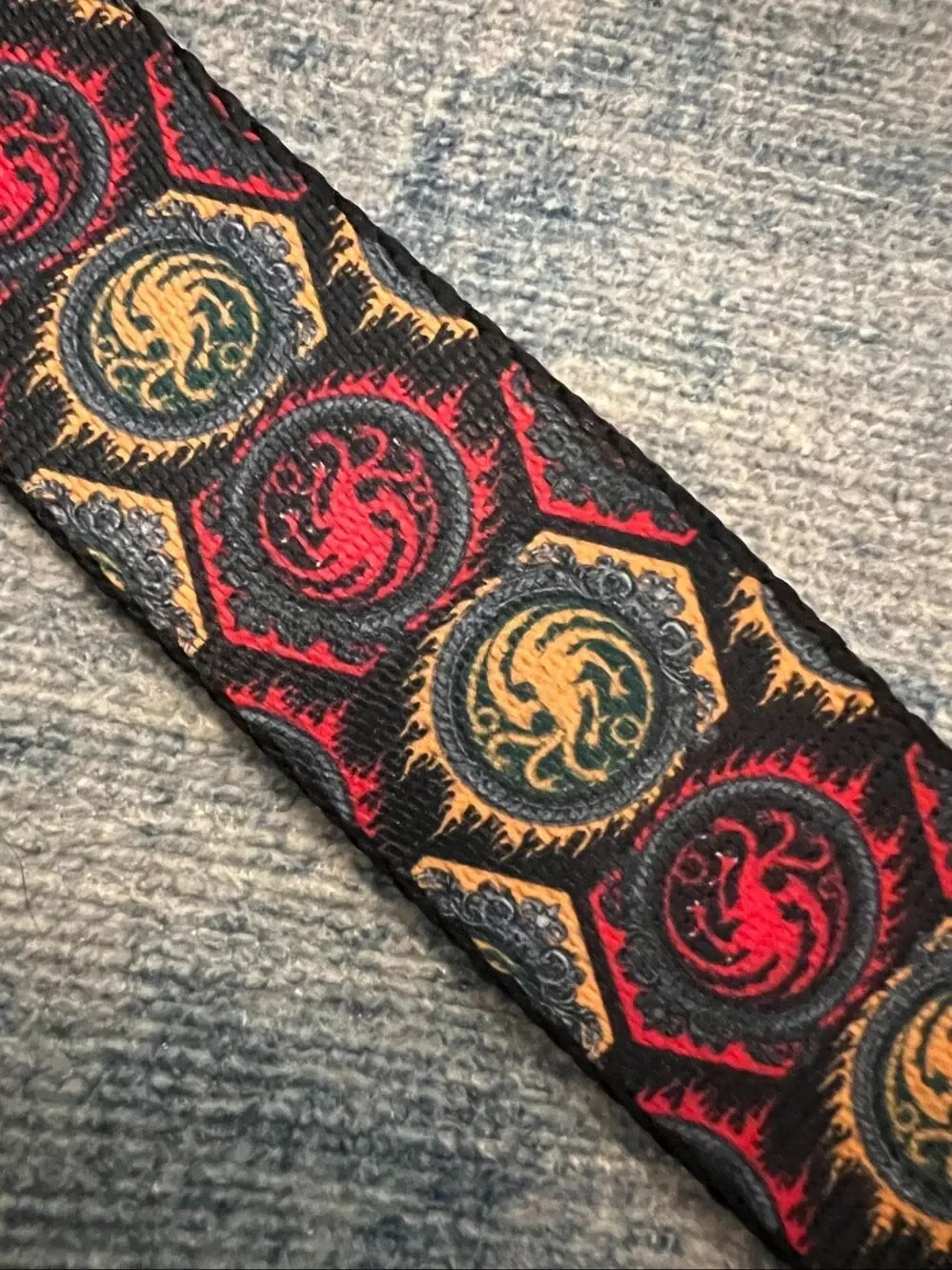 New With Tags HBO Buckle-Down House of The Dragon Greens Blacks Belt OSFM